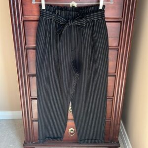 Wild Fable Pin Stripe Paperbag Waist Black Trouser Pants Medium